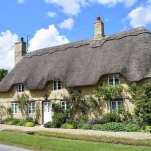 Cotswolds Villages Full-Day Small-Group Tour from Oxford at Oxford Railway Station, Oxford, United Kingdom eUKs.com Special Offers, Deals & Discounts in UK & Ireland
