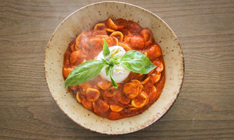 €25 or €50 Voucher Towards Food at TONI Temple Bar Dublin eUKs.com Special Offers, Deals & Discounts in UK & Ireland 2