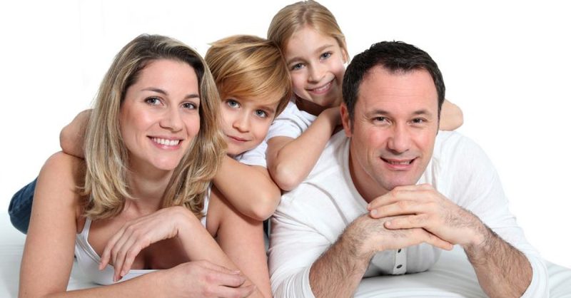 Family Photoshoot with Print Munster eUKs.com Special Offers, Deals & Discounts in UK & Ireland 3