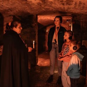 Gory Stories: The Kids Tour at Mercat Cross, Edinburgh, United Kingdom eUKs.com Special Offers, Deals & Discounts in UK & Ireland