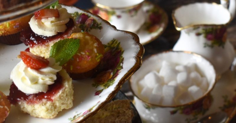 Luxury Afternoon Tea for Two or Four w or w/o Prosecco Dublin eUKs.com Special Offers, Deals & Discounts in UK & Ireland 3