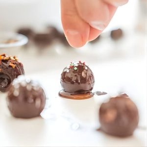 Melt’s Amazing Bonbons making in Notting Hill at 59 Ledbury Rd, London, United Kingdom eUKs.com Special Offers, Deals & Discounts in UK & Ireland